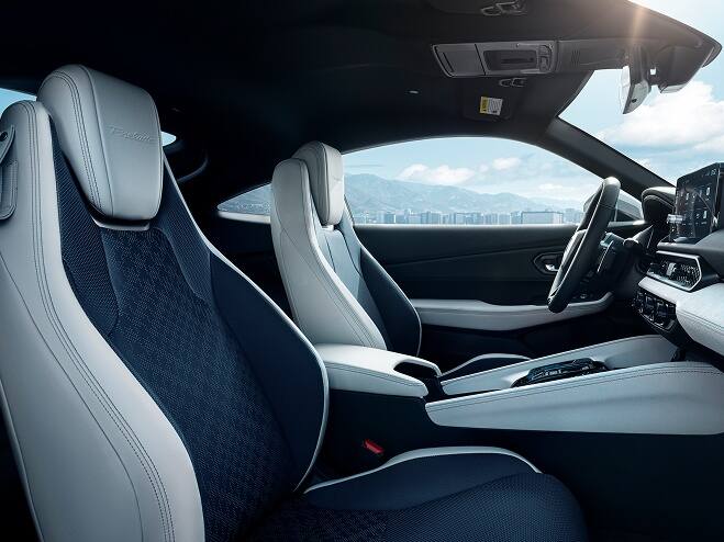 2027 Honda Prelude White Interior cabin passenger side profile (exhilarating hybrid coupe).